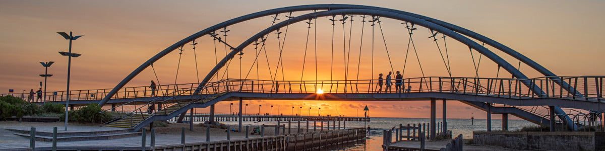 Frankston Kananook Creek Pedestrian Bridge